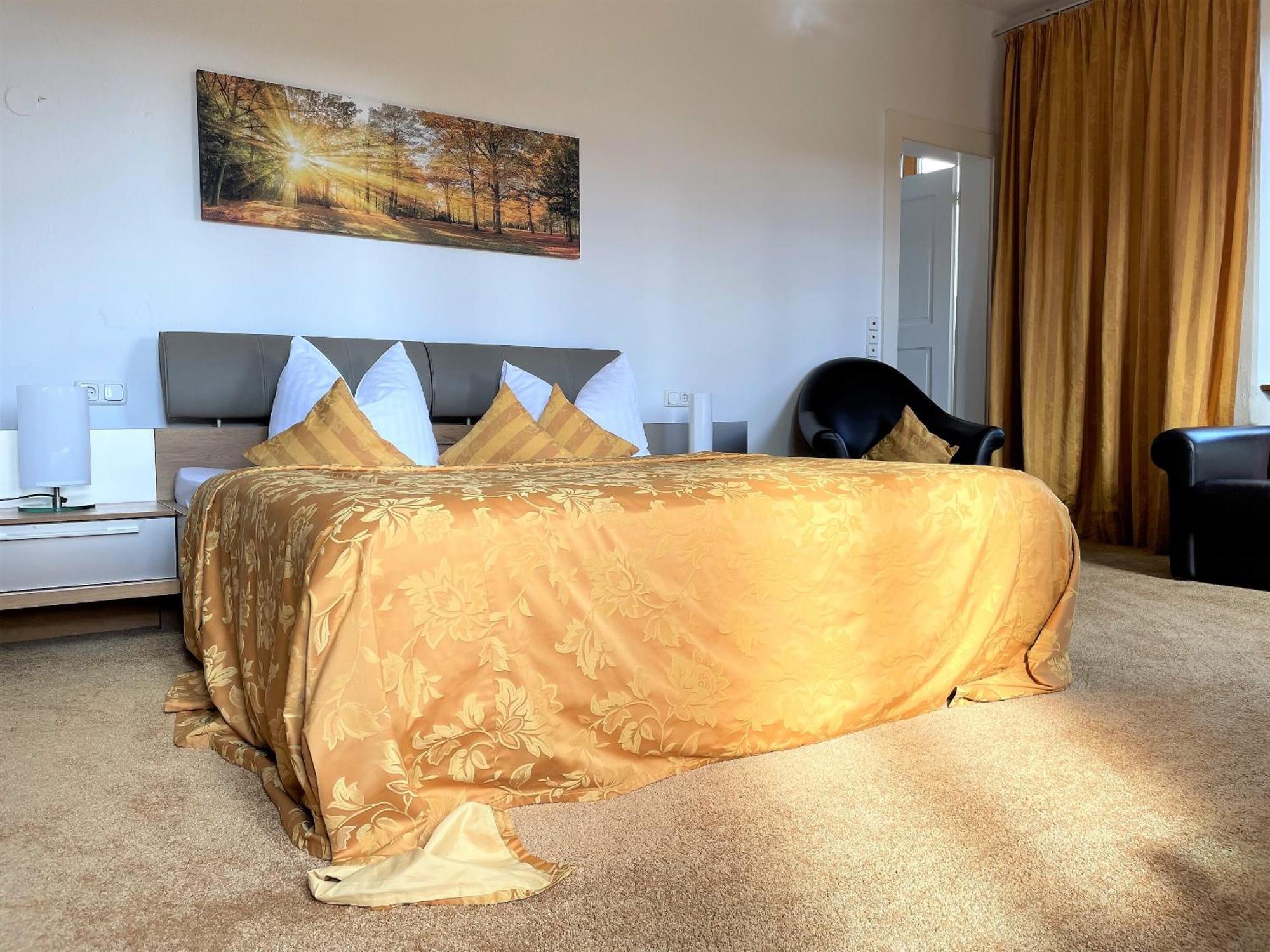 Hotel & Restaurant Schloss Weissenburg Uhlstädt Chambre photo